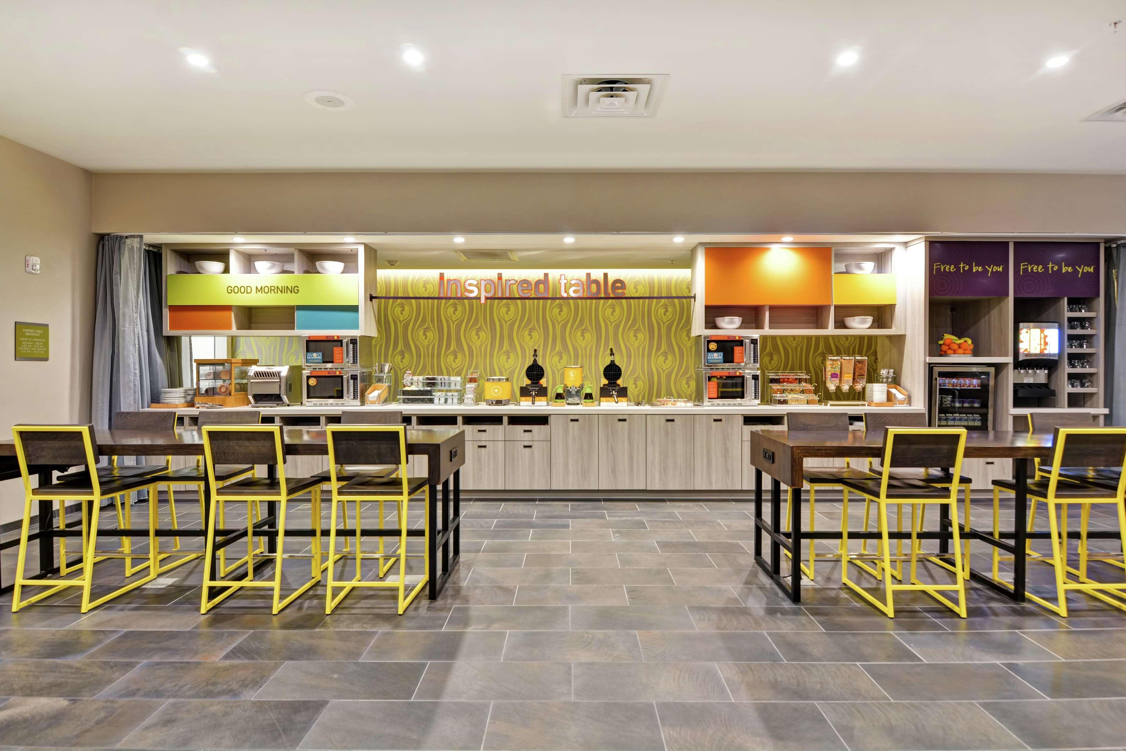 Home2 Suites Charleston West Ashley Exteriör bild