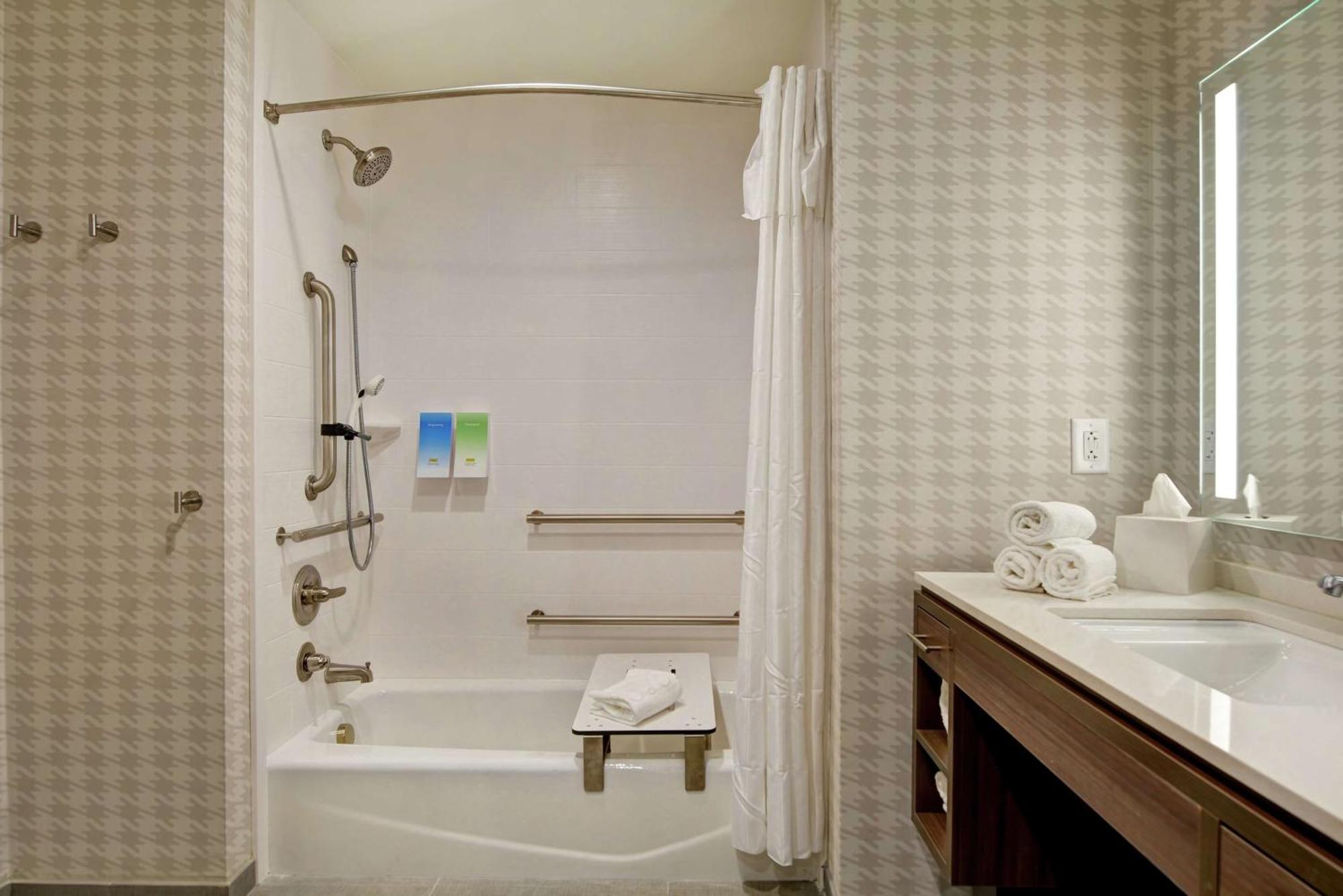 Home2 Suites Charleston West Ashley Exteriör bild